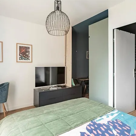 Appartement Le Garden Avec Terrasse Et Parking Centre *